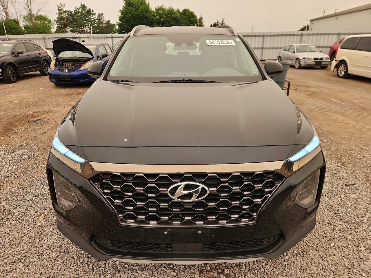 2019 HYUNDAI SANTA FE SE