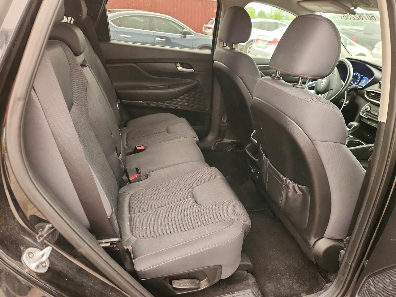 2019 HYUNDAI SANTA FE SE