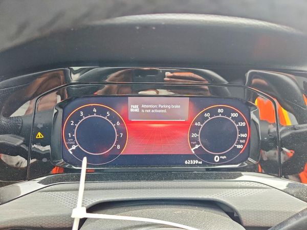 2022 VOLKSWAGEN GTI SE