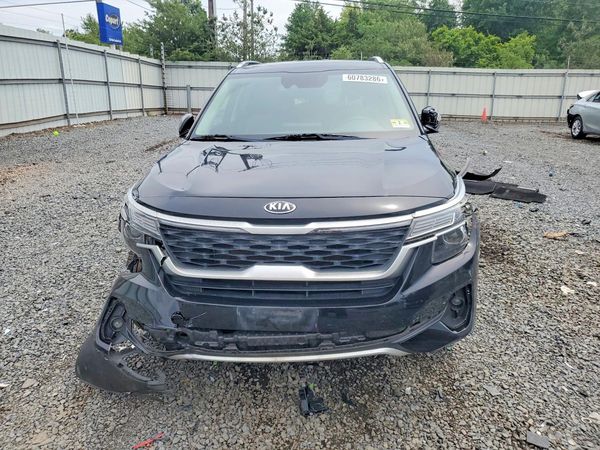 2021 KIA SELTOS S