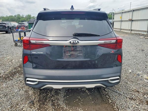 2021 KIA SELTOS S