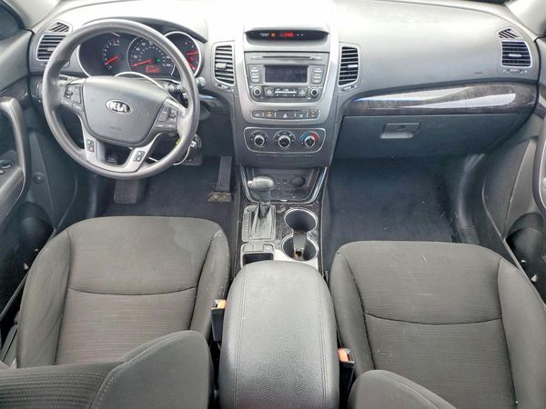 2015 KIA SORENTO GL