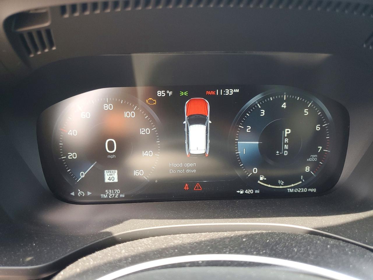 2019 VOLVO XC60 Momentum