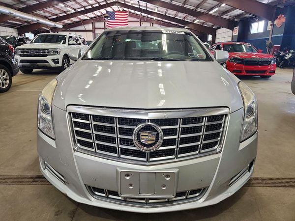 2013 CADILLAC XTS Premium