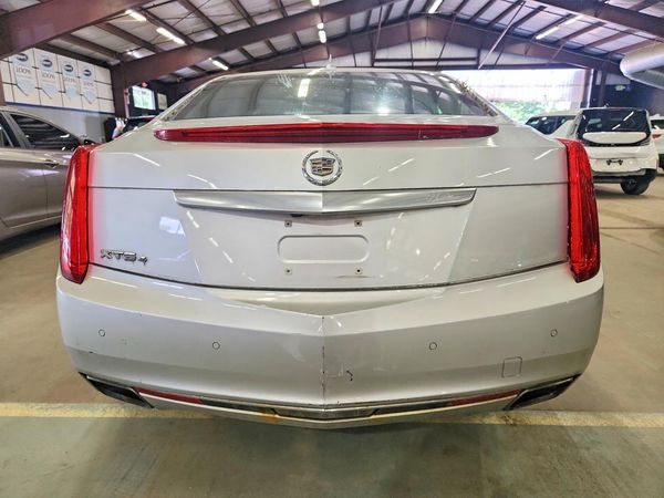 2013 CADILLAC XTS Premium