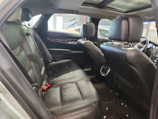 2013 CADILLAC XTS Premium