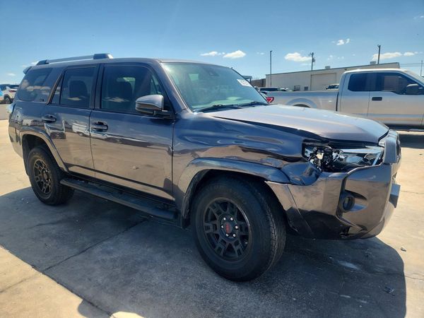 2021 TOYOTA 4RUNNER