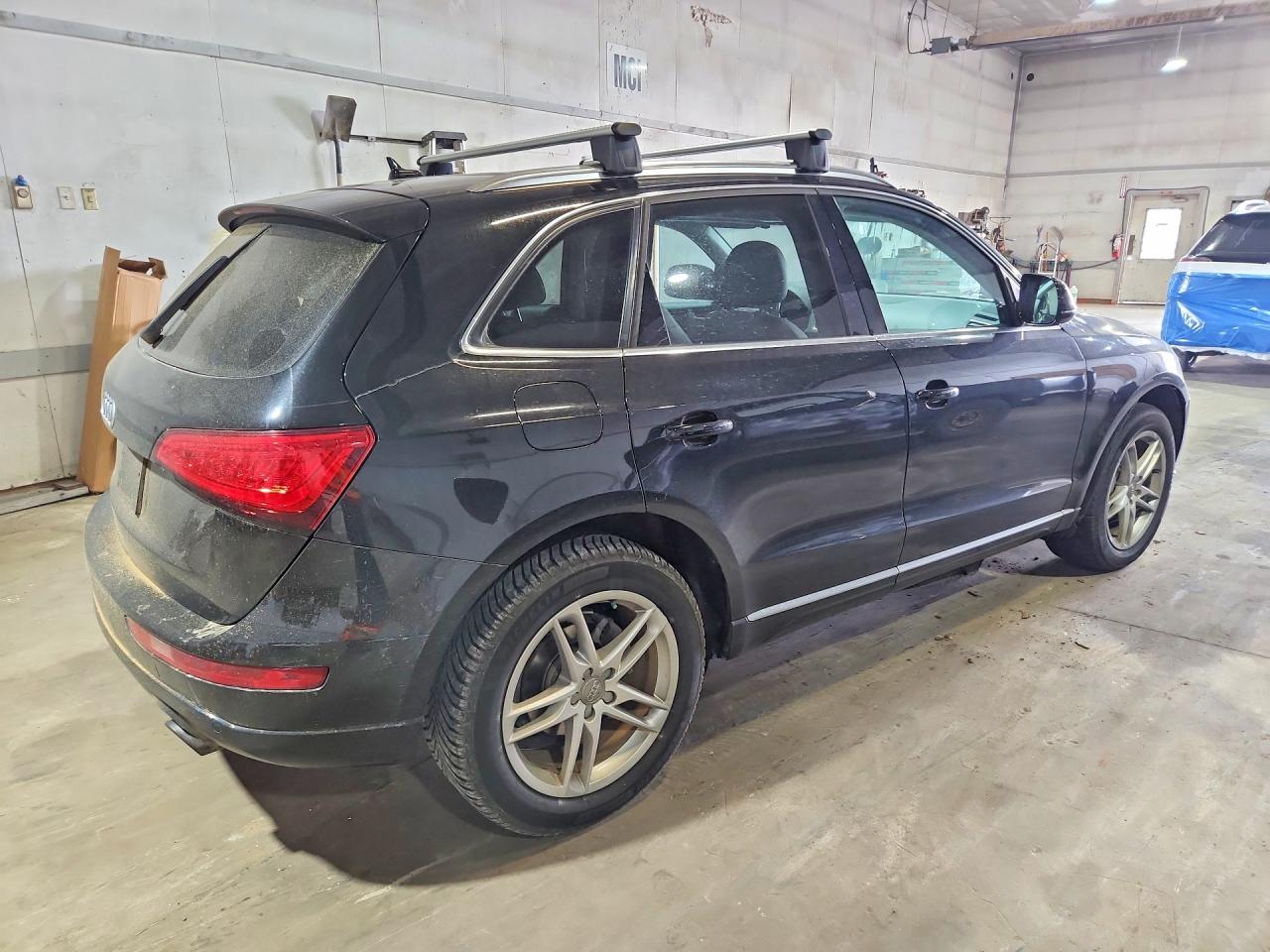 2013 AUDI Q5 Premium Plus