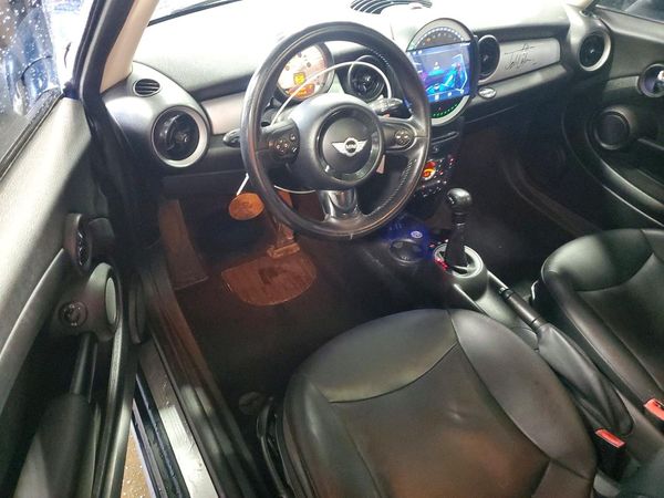2013 MINI COOPER
