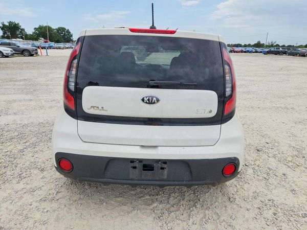 2017 KIA SOUL Base