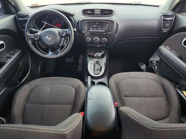 2017 KIA SOUL Base