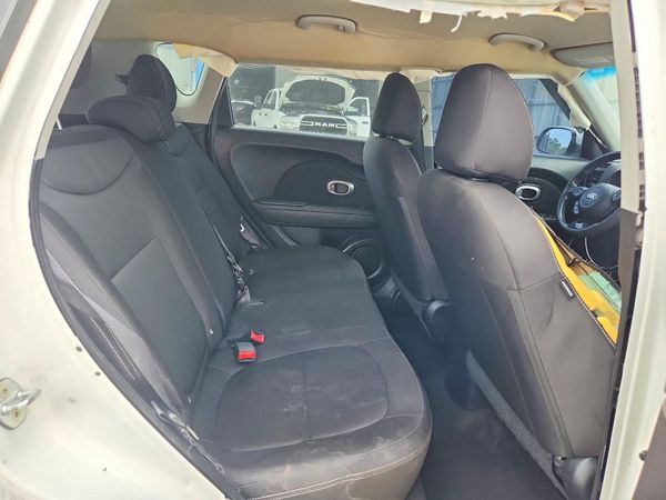 2017 KIA SOUL Base