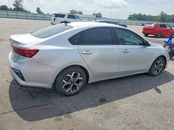 2021 KIA FORTE FE, LXS