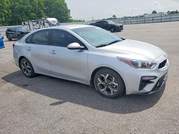 2021 KIA FORTE FE, LXS