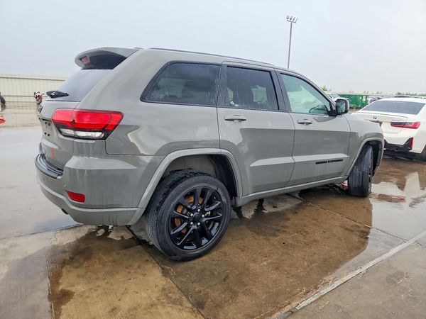 2021 JEEP GRAND CHEROKEE Laredo