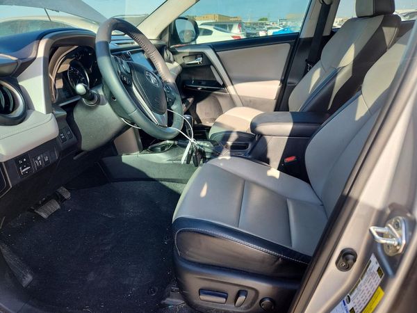 2017 TOYOTA RAV4 Ltd/SE Platinum