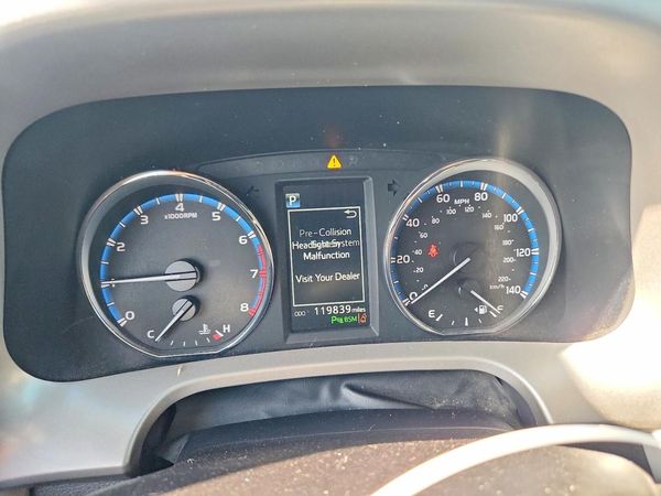 2017 TOYOTA RAV4 Ltd/SE Platinum