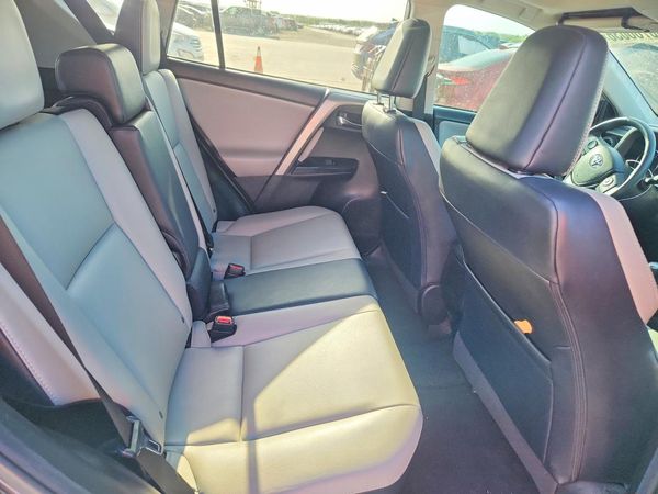 2017 TOYOTA RAV4 Ltd/SE Platinum