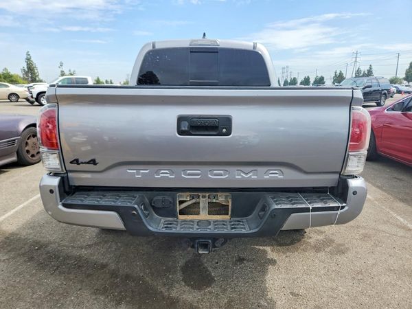 2021 TOYOTA TACOMA SR5
