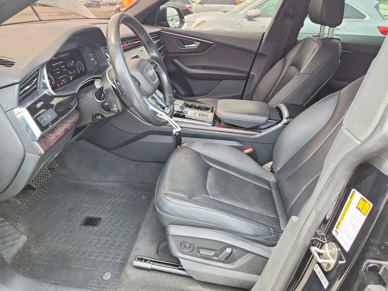 2021 AUDI Q8 quattro Premium Plus