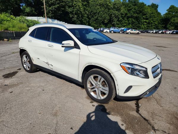 2017 MERCEDES-BENZ GLA GLA250-4M