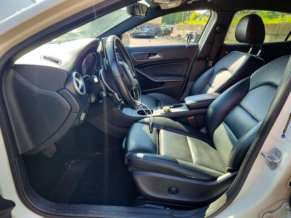 2017 MERCEDES-BENZ GLA GLA250-4M
