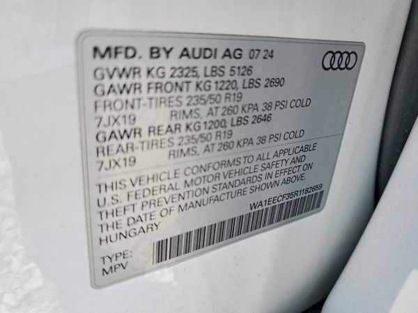 2024 AUDI Q3