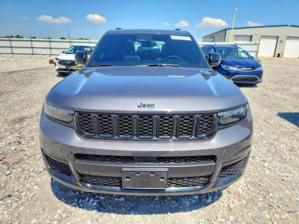 2024 JEEP GRAND CHEROKEE L LAREDO 4X4
