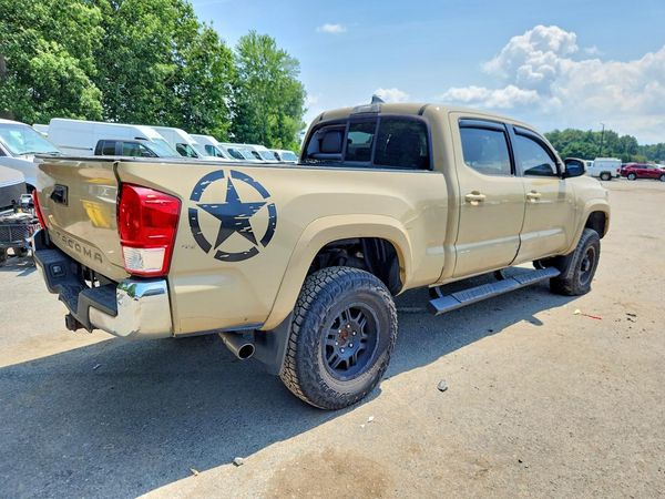 2016 TOYOTA TACOMA