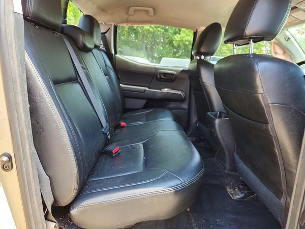 2016 TOYOTA TACOMA