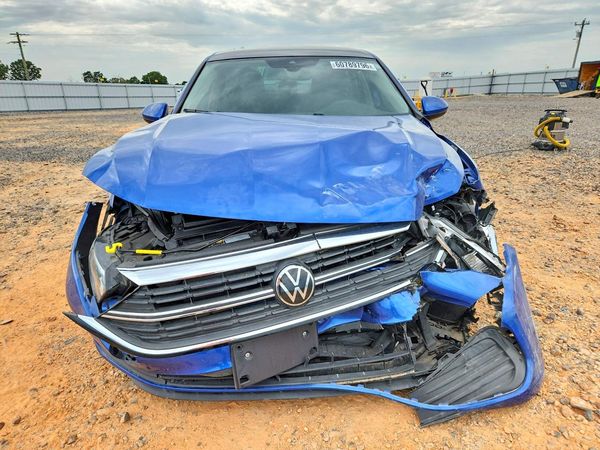 2024 VOLKSWAGEN JETTA SE, SE (AQ301 Trans)