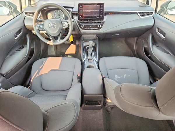 2021 TOYOTA COROLLA