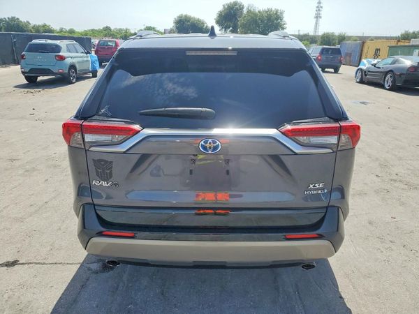 2022 TOYOTA RAV4