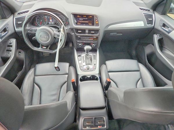 2016 AUDI Q5