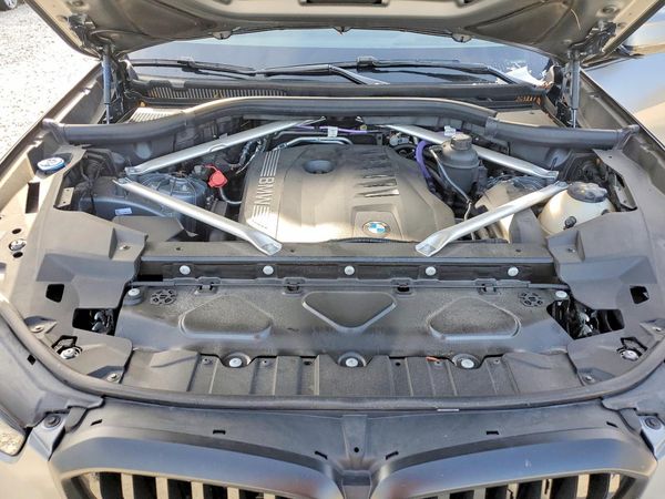 2025 BMW X5 sDrive40i