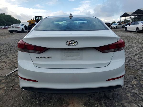 2017 HYUNDAI ELANTRA