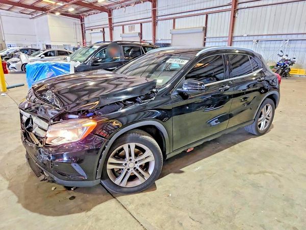 2017 MERCEDES-BENZ GLA GLA250-4M