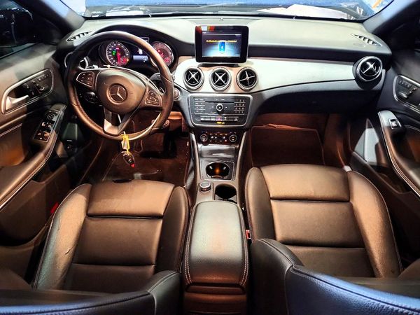 2017 MERCEDES-BENZ GLA GLA250-4M
