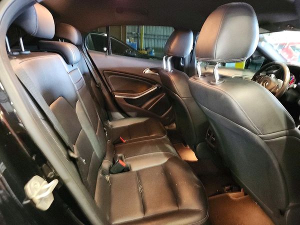 2017 MERCEDES-BENZ GLA GLA250-4M