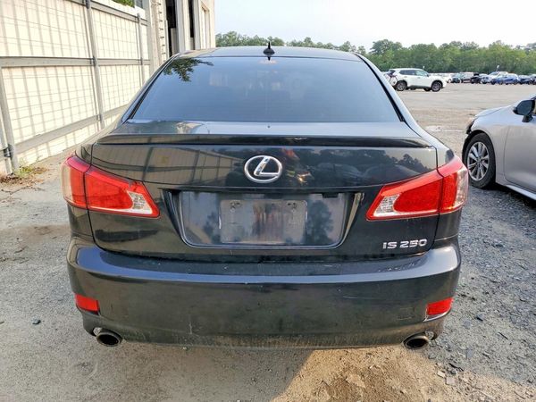 2013 LEXUS IS 250
