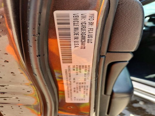 2021 JEEP GRAND CHEROKEE LAREDO 4X2