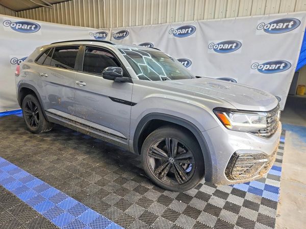 2023 VOLKSWAGEN ATLAS CROSS SPORT 4Motion SEL R-Line Black