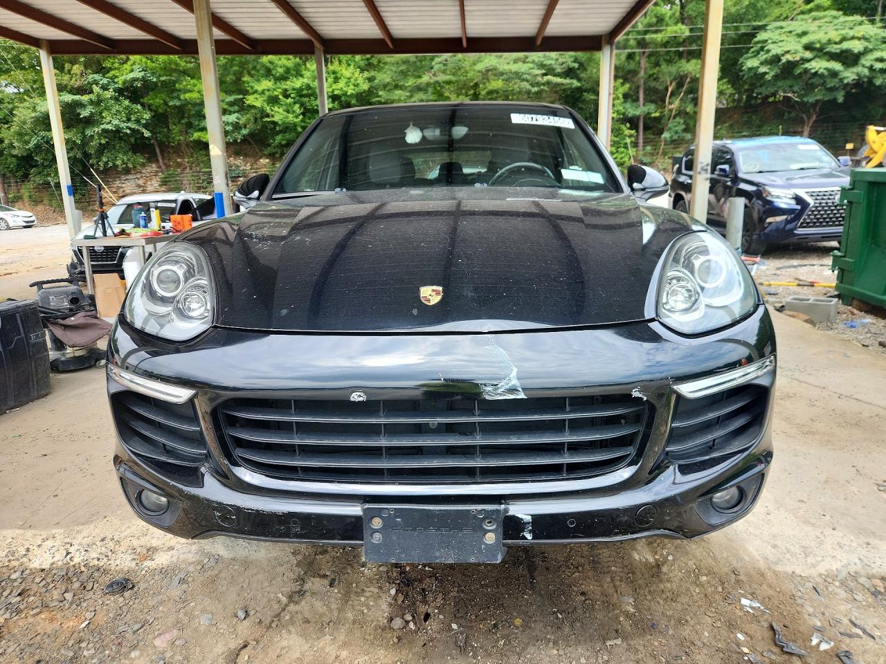 2016 PORSCHE CAYENNE