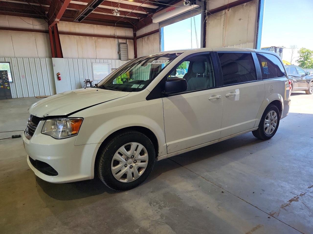 2018 DODGE GRAND CARAVAN SE