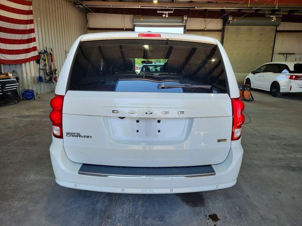 2018 DODGE GRAND CARAVAN SE