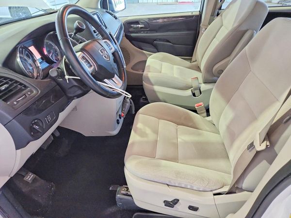2018 DODGE GRAND CARAVAN SE