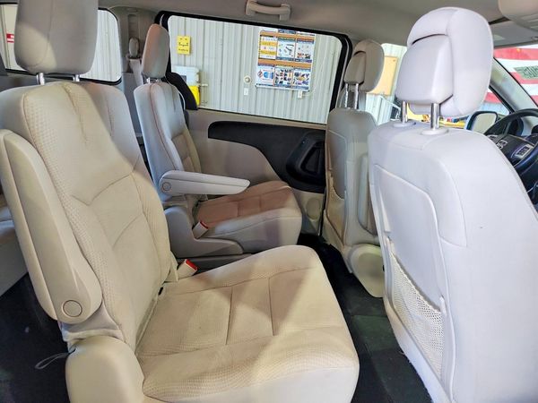 2018 DODGE GRAND CARAVAN SE