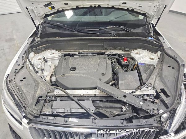 2025 VOLVO XC90 Plus Bright