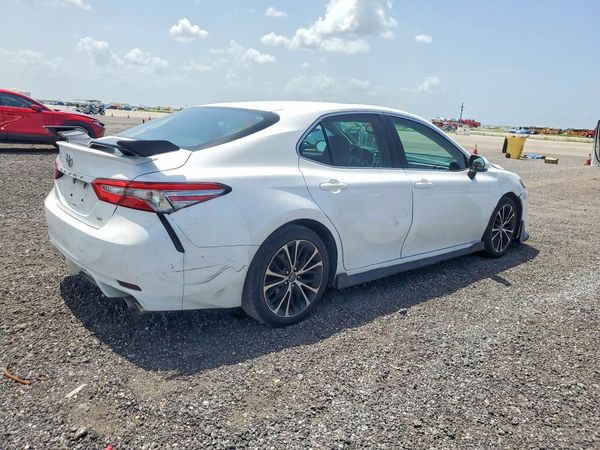 2018 TOYOTA CAMRY L/LE/SE/XLE
