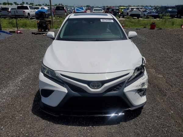 2018 TOYOTA CAMRY L/LE/SE/XLE